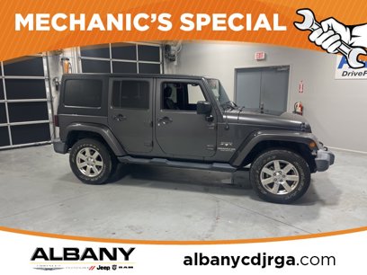 Used 2017 Jeep Wrangler Unlimited Sahara w/ Connectivity Group