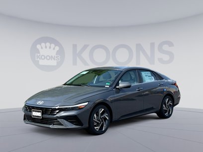 New 2025 Hyundai Elantra Limited