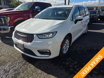 Used 2023 Chrysler Pacifica Touring-L