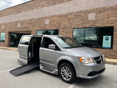 Used 2016 Dodge Grand Caravan SE
