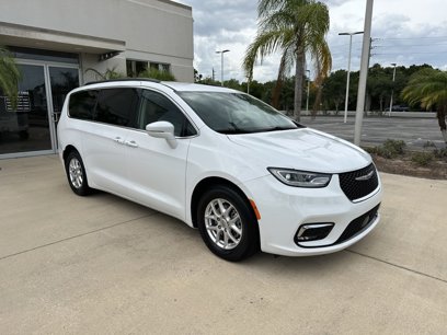 Used 2022 Chrysler Pacifica Touring-L