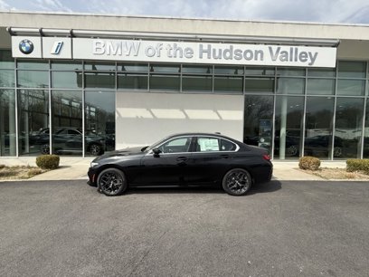 New 2025 BMW 330i xDrive Sedan w/ Convenience Package
