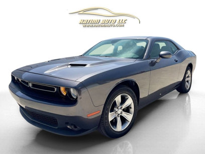 Used 2016 Dodge Challenger SXT w/ Sound Group