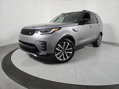 New 2025 Land Rover Discovery Dynamic SE