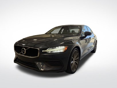 Used 2019 Volvo S60 T5 Momentum w/ Premium Package