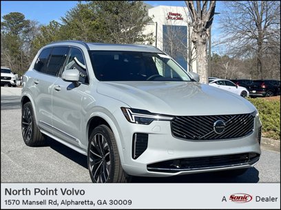 New 2025 Volvo XC90 T8 Plus w/ Protection Package Premier
