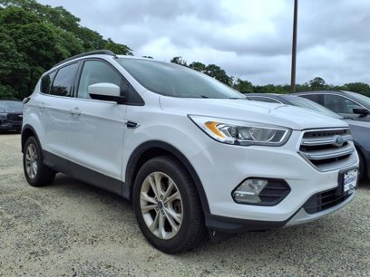 Used 2017 Ford Escape SE w/ SE Leather Comfort Package