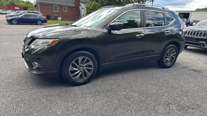 Used 2016 Nissan Rogue SL w/ SL Premium Package