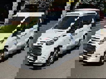 Used 2015 Ford Transit Connect XLT
