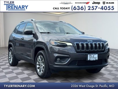 Used 2020 Jeep Cherokee Latitude Plus w/ Comfort/Convenience Group