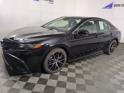 Used 2023 Toyota Camry SE