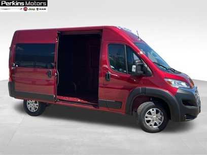 New 2025 RAM ProMaster 1500 w/ Quick Order Package 22G SLT