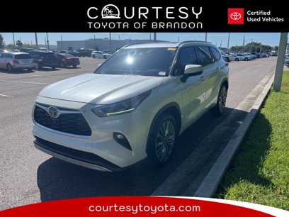 Certified 2021 Toyota Highlander Platinum