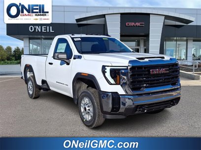 New 2025 GMC Sierra 2500 Pro w/ Convenience Package