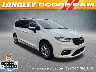 Used 2023 Chrysler Pacifica Limited