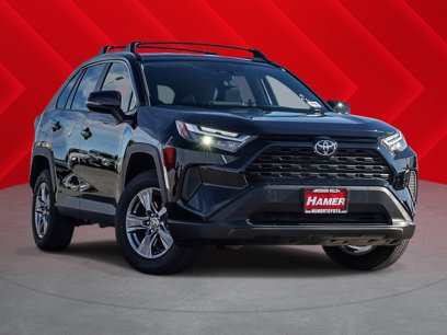 New 2025 Toyota RAV4 LE