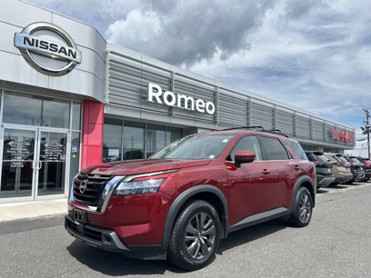 Certified 2022 Nissan Pathfinder SV