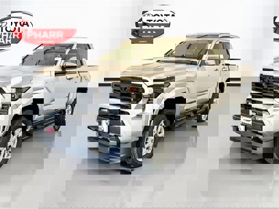 New 2025 Toyota Tacoma SR5