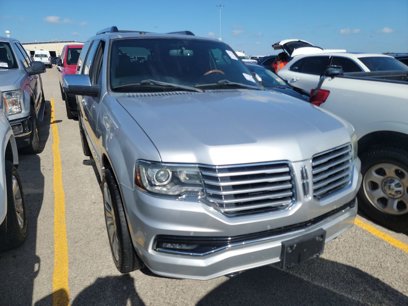 Used 2017 Lincoln Navigator Select