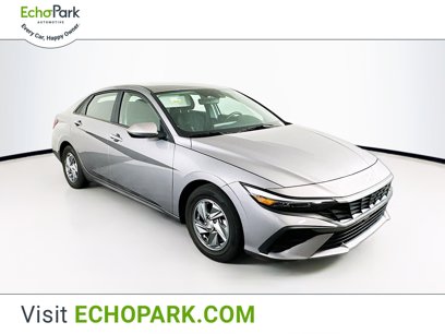 Used 2024 Hyundai Elantra SE