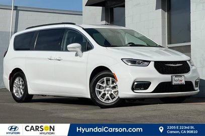 Used 2022 Chrysler Pacifica Touring-L