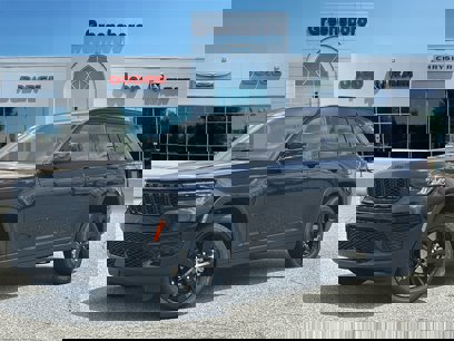 New 2025 Jeep Grand Cherokee Altitude