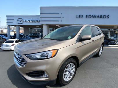 Used 2021 Ford Edge SEL w/ Convenience Package