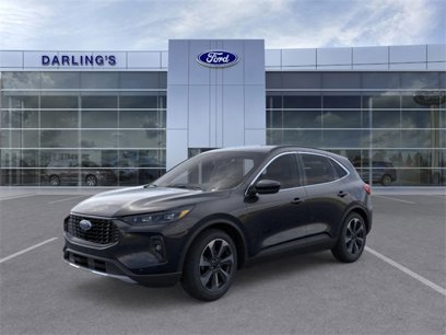 New 2024 Ford Escape Platinum w/ Premium Technology Package