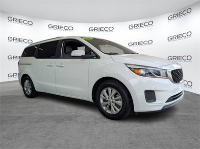 Used 2016 Kia Sedona LX w/ LX Essentials Premium Package