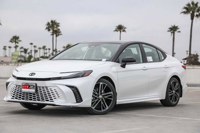 New 2025 Toyota Camry XSE