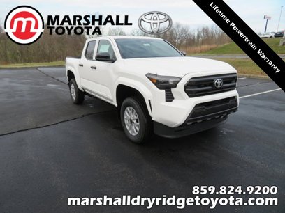 New 2024 Toyota Tacoma SR