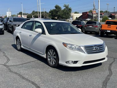 Used 2011 Toyota Avalon Limited
