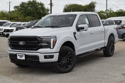 New 2025 Ford F150 Lariat w/ Equipment Group 501A Mid