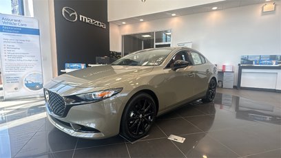 New 2025 MAZDA MAZDA3 s
