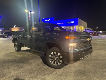 Used 2025 Chevrolet Silverado 2500 Custom w/ Custom Value Package