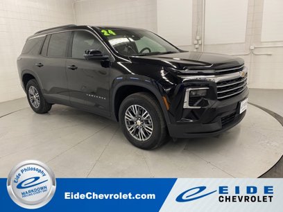 Used 2024 Chevrolet Traverse LT