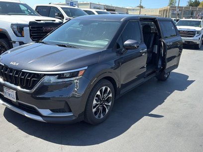Used 2024 Kia Carnival EX