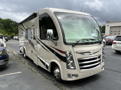 Used 2017 Ford E-450 and Econoline 450 Super Duty w/ A/C Prep Package