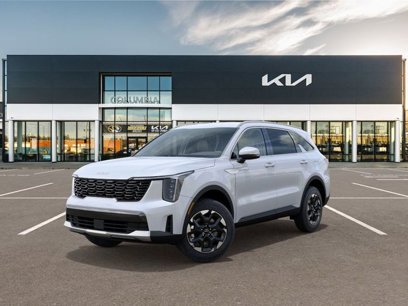 New 2025 Kia Sorento S