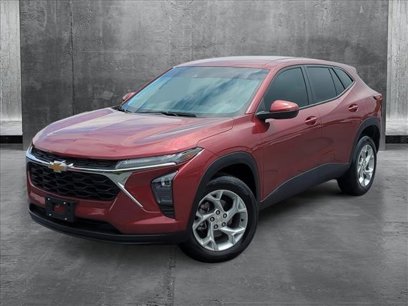 Used 2024 Chevrolet Trax LS w/ LS Convenience Package