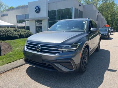 Certified 2022 Volkswagen Tiguan SE