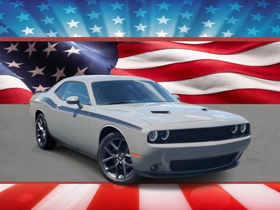 Used 2019 Dodge Challenger SXT w/ Blacktop Package