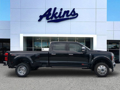 New 2025 Ford F450 Lariat w/ Lariat Ultimate Package