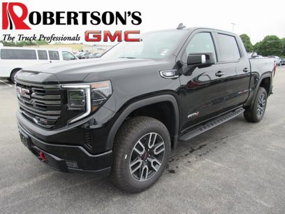 New 2025 GMC Sierra 1500 AT4 w/ AT4 Premium Package