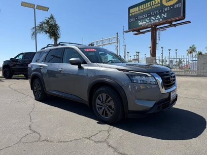 Certified 2022 Nissan Pathfinder SV