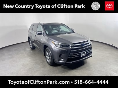 Used 2018 Toyota Highlander Limited Platinum