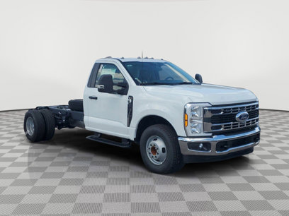 New 2025 Ford F350 XL w/ XL Chrome Package