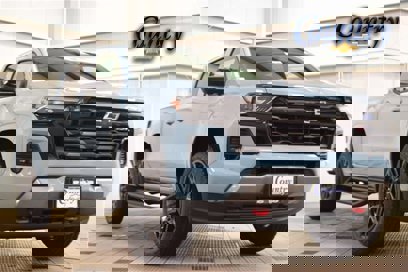 New 2025 Chevrolet Colorado Z71 w/ Technology Package