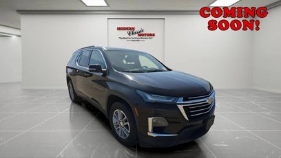 Used 2022 Chevrolet Traverse LT