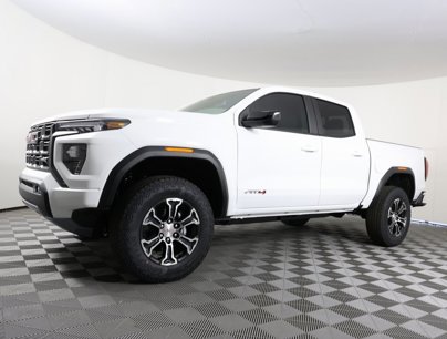 New 2025 GMC Canyon AT4
